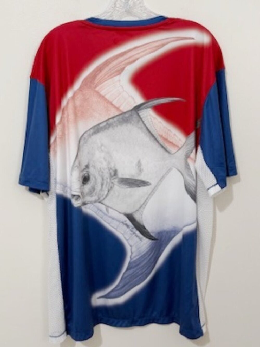 Reel Legends Permit Fish T-Shirt Linnea Szymanski Men's Size XL